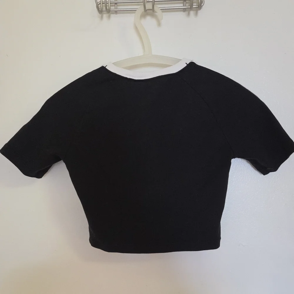Adidas Black Cropped Tee with White Stripe Shoulders - Picture 4 of 5